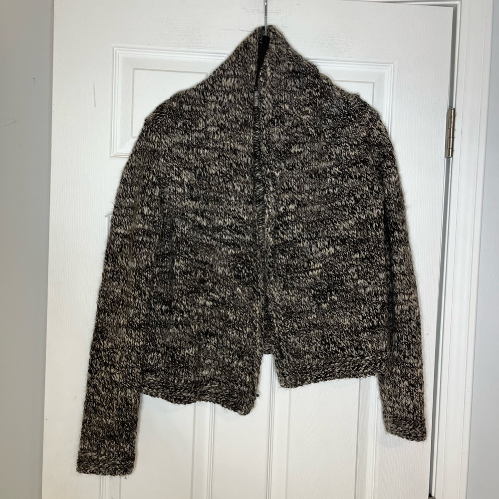 J.Jill wool/alpaca blend open front cropped Italian Yarn sweater - Medium